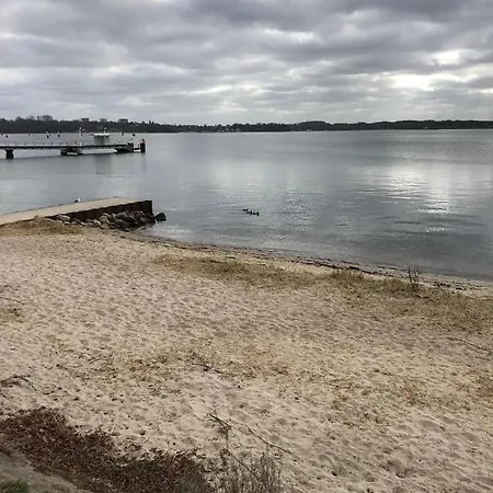 Sanierte 2-zimmer In Strandnaehe Kiel