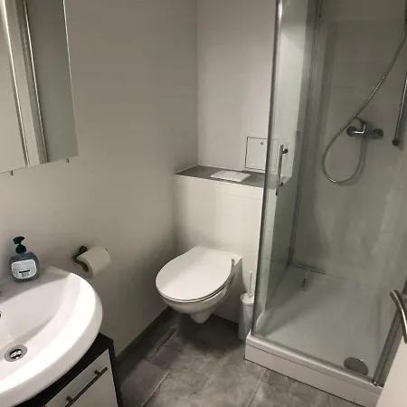 Sanierte 2-zimmer In Strandnähe Apartment