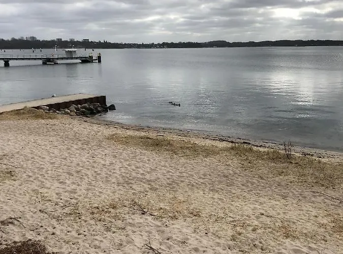 Sanierte 2-zimmer In Strandnaehe Kiel